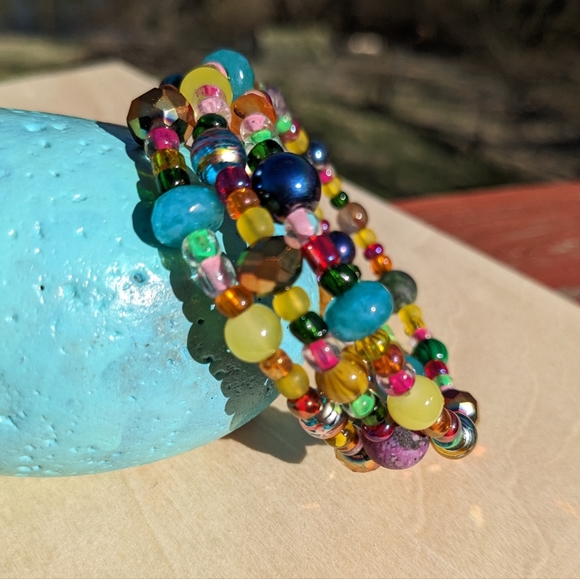 JASPER Crystals Bracelet Blue Opal Glass Beads Handmade Colorful Cute Sparkly - Picture 9 of 15
